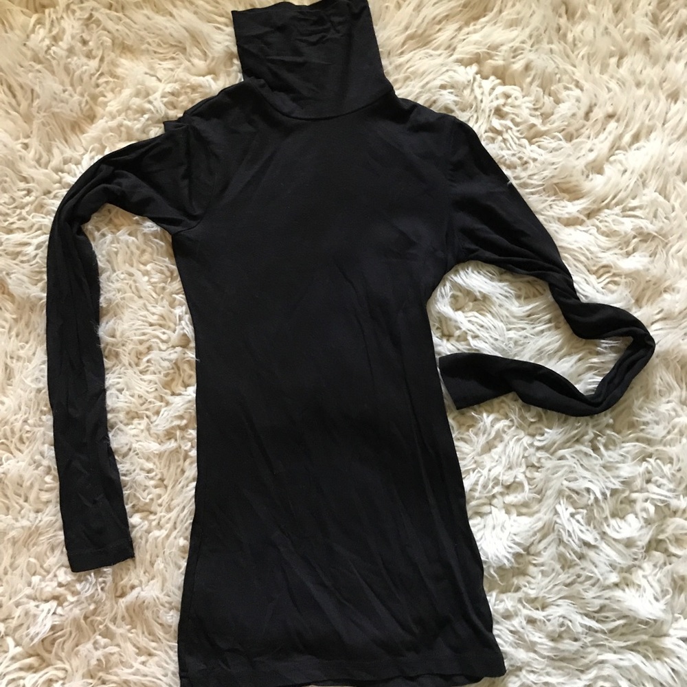 H&M turtleneck